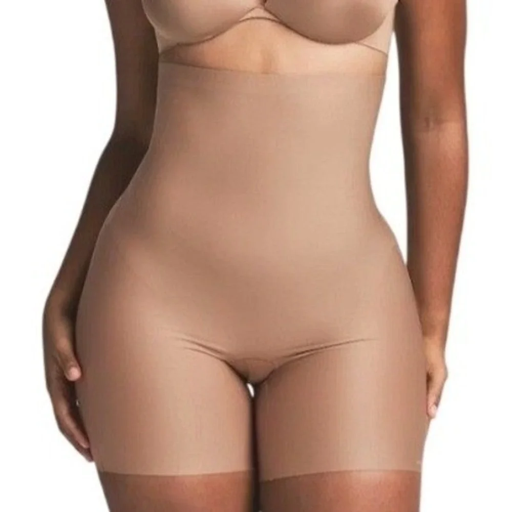 Skims Sienna Core Control High Waisted Short BO-SHO-9552W Shapewear Large